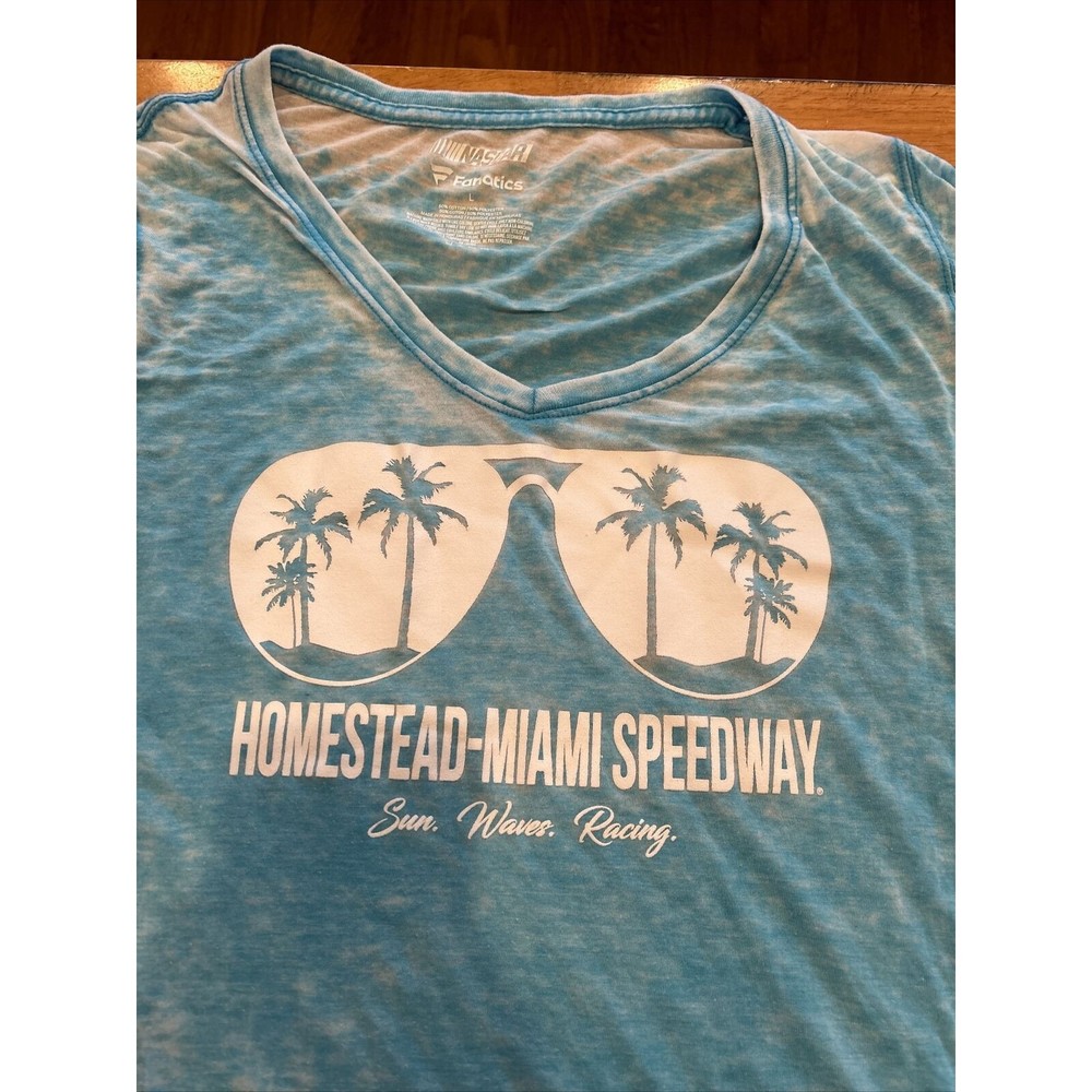 NASCAR Fanatics Womens T Shirt Large Aqua Blue Homestead Miami Speedway Burnout